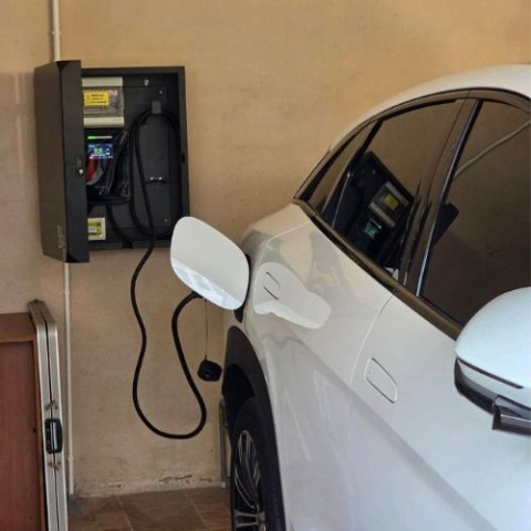 รับติดตั้ง EV Charger